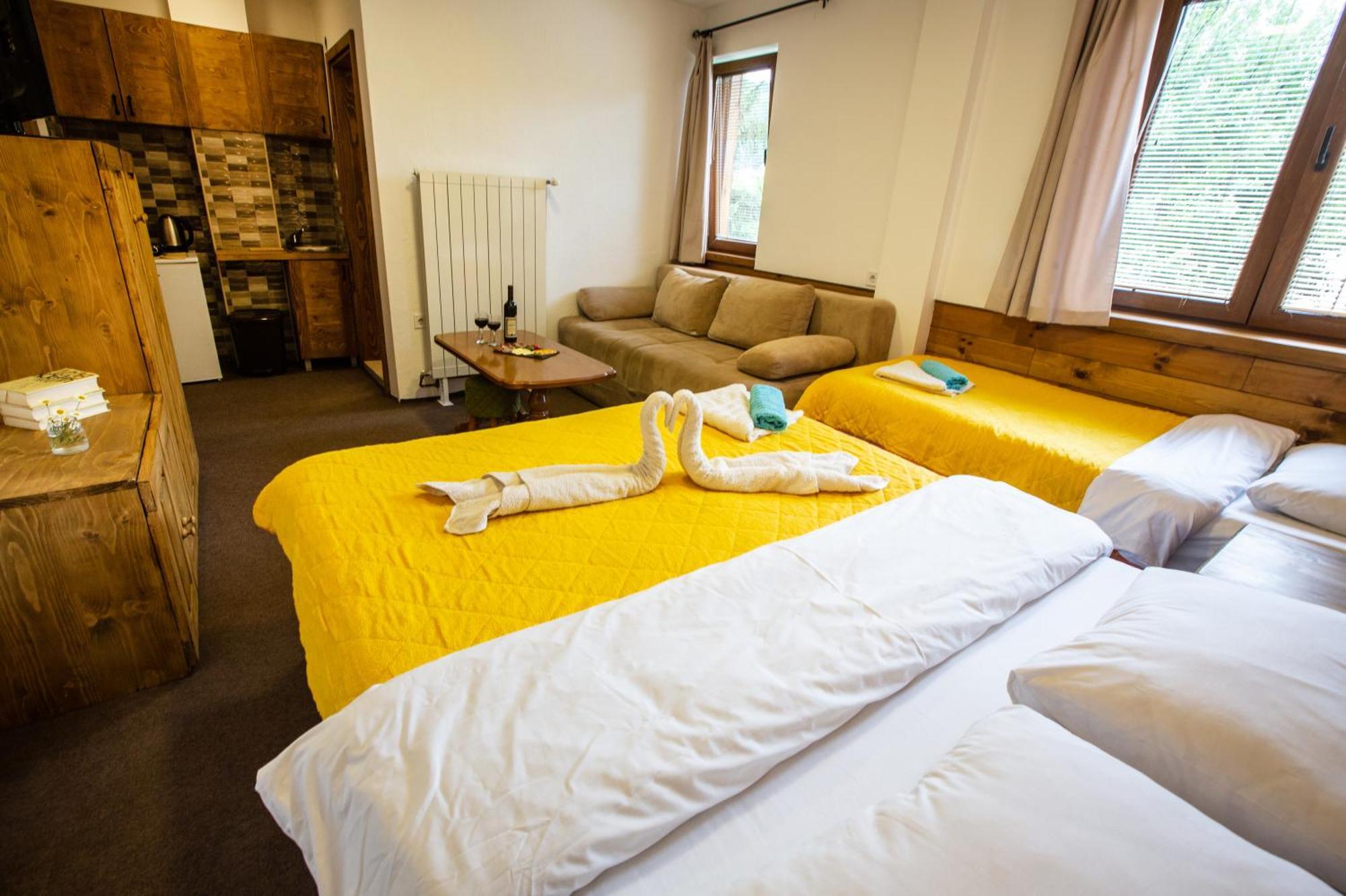 Apartments Tango Kolašin Kamer foto