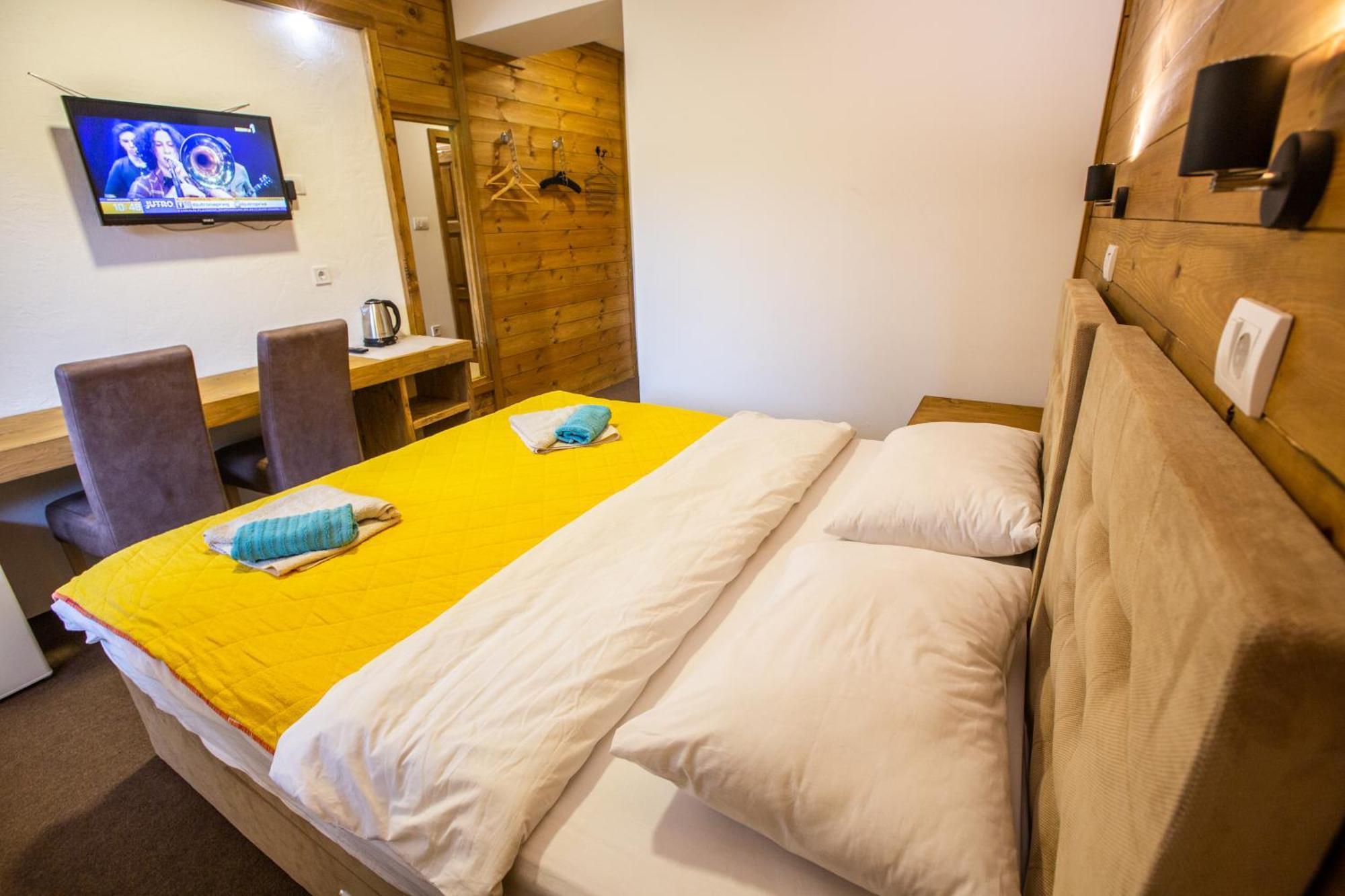 Apartments Tango Kolašin Kamer foto