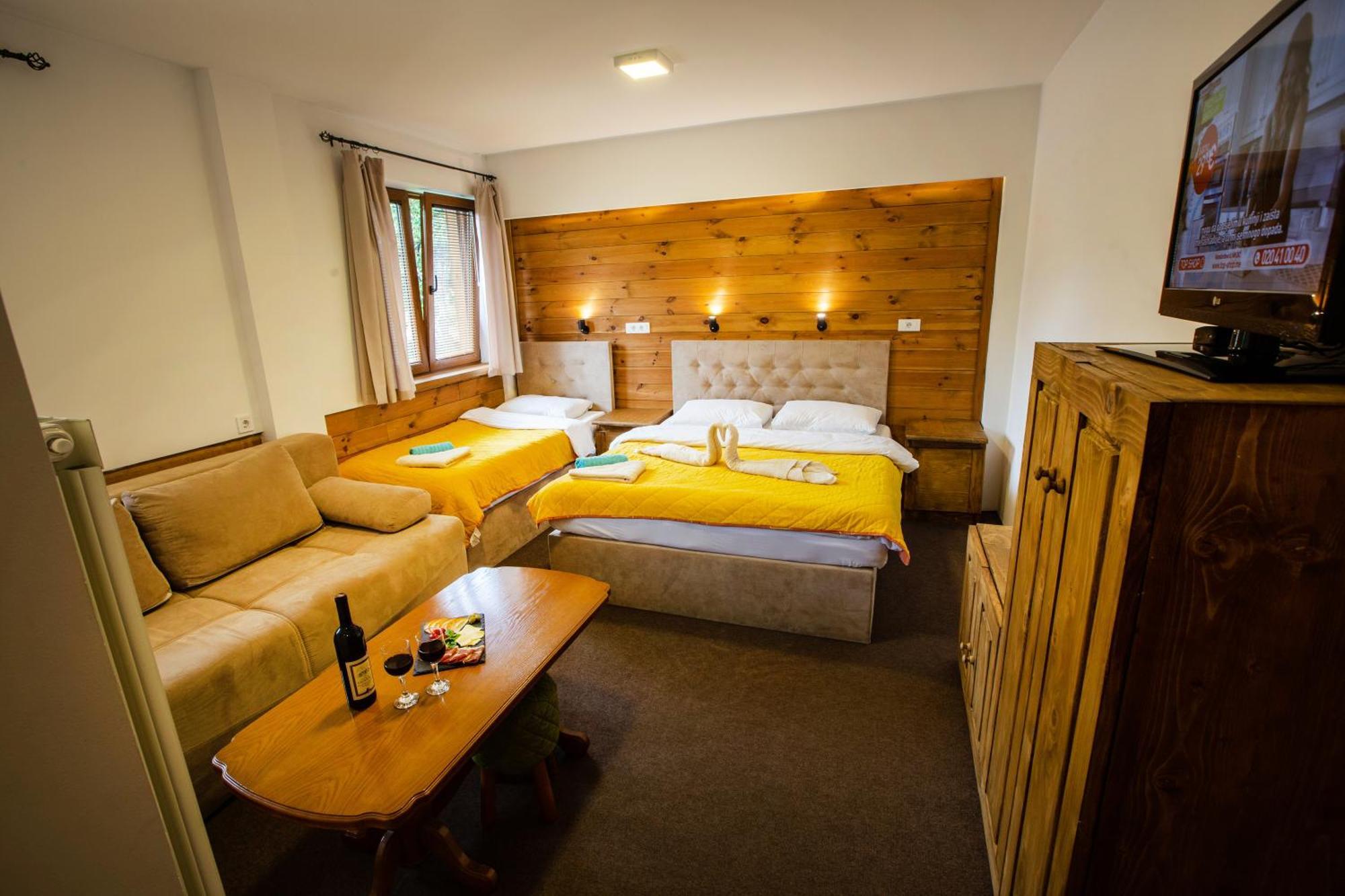 Apartments Tango Kolašin Kamer foto